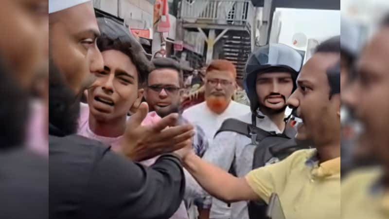 মিছিল থেকে নিষিদ্ধ ছাত্রলীগ কর্মী আটক, পথচারী পরিচয়ে ছাড়িয়ে নেওয়ার অভিযোগ