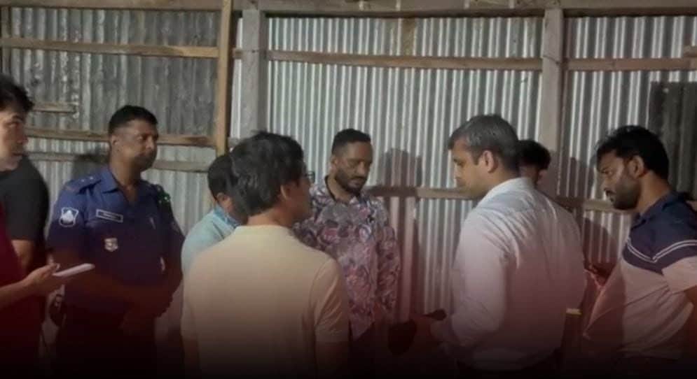 বাড়িতে ইউরিয়া সার মজুত, জামায়াত নেতাকে ২৫ হাজার টাকা অর্থদণ্ড
