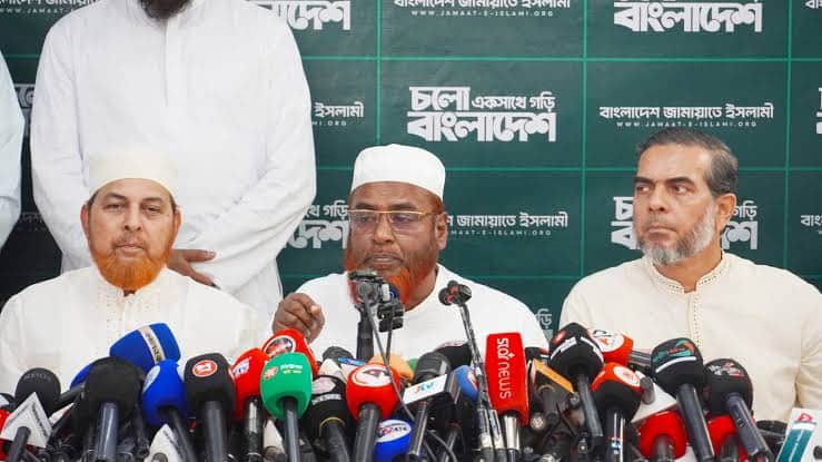 সরকারই ইচ্ছা করে আওয়ামী লীগকে দেশে ঢোকার পথ করে দিচ্ছে: মিয়া গোলাম পরওয়ার