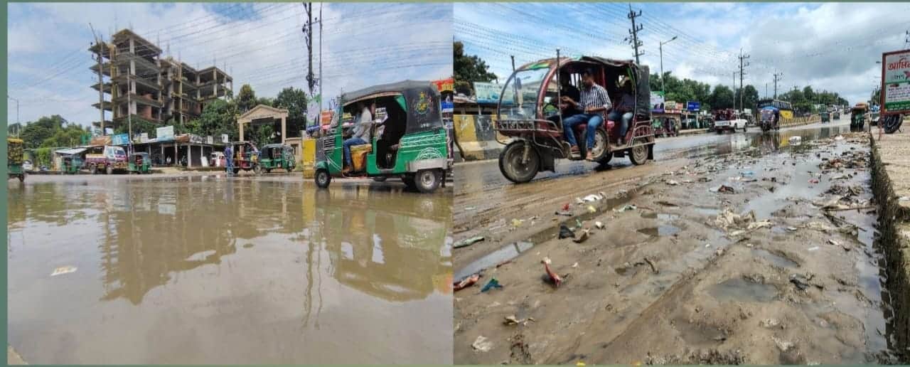 কক্সবাজারের প্রবেশপথেই দুর্গন্ধযুক্ত পচাপানি, নাকে রুমাল চেপে সৈকতে পর্যটকরা