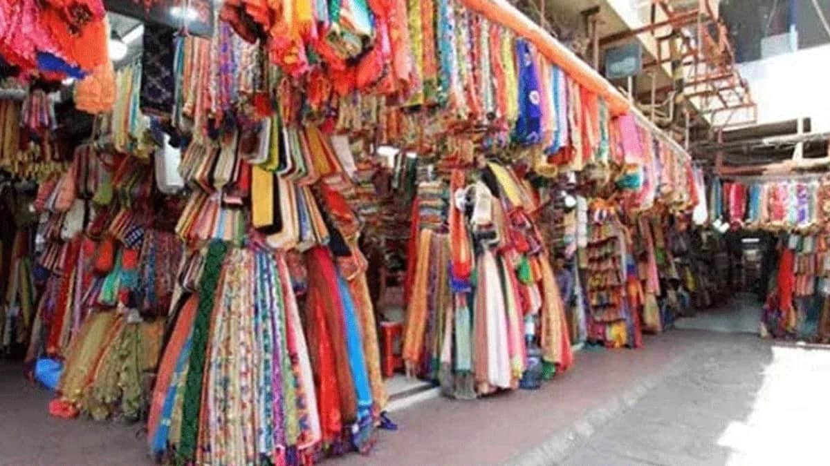 সোমবার রাজধানীর যেসব মার্কেট বন্ধ