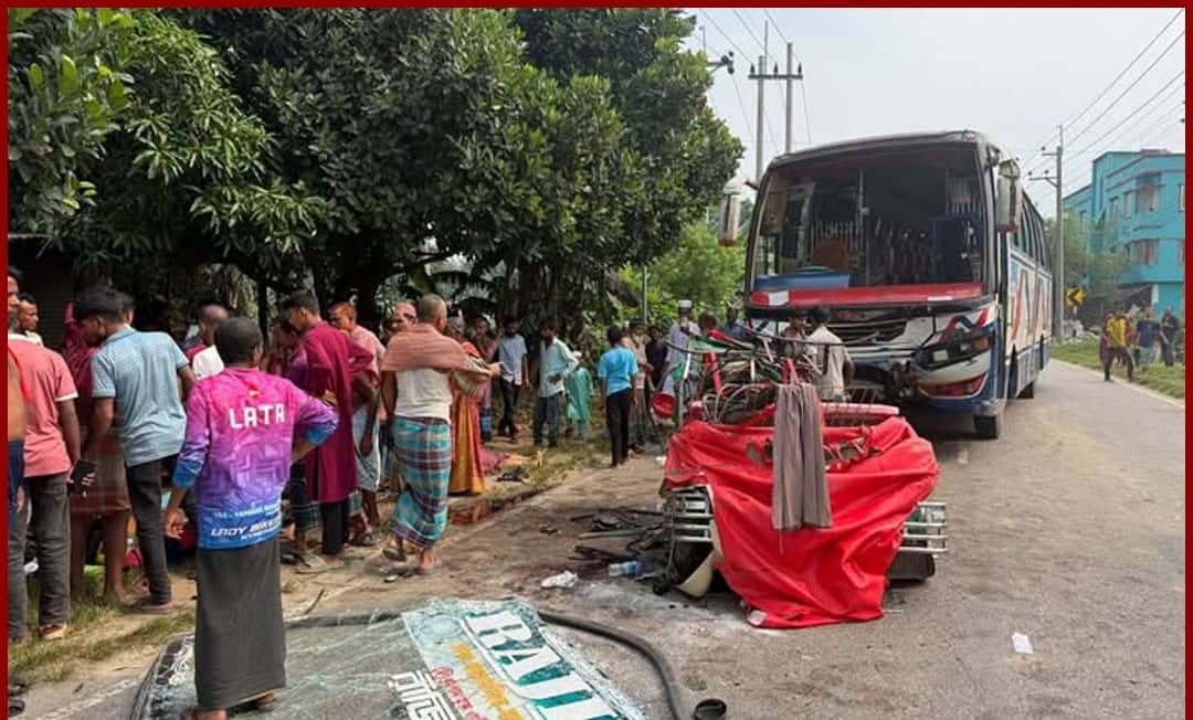 ময়মনসিংহে বাস চাপায় সিএনজি অটোরিকশার ৭ যাত্রী নিহত