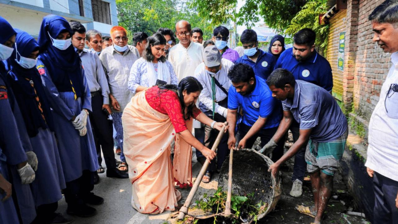শেরপুর পৌরসভার উদ্যোগে ৩ মাসব্যাপী "ডেঙ্গু প্রতিরোধ ও পরিচ্ছন্নতা অভিযান