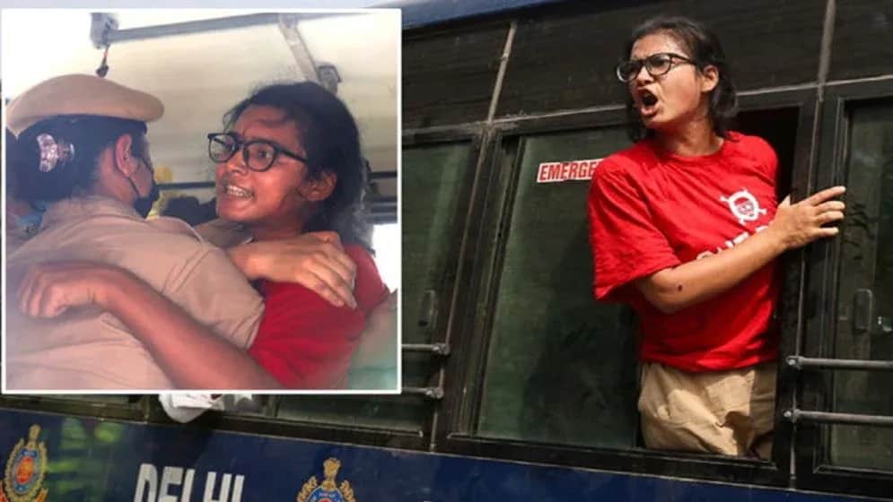 বারবার আটক, তবু দমে যাননি নেহা বোরা, ভারতের তরুণদের আন্দোলনে কেন আলোচনায় তিনি?