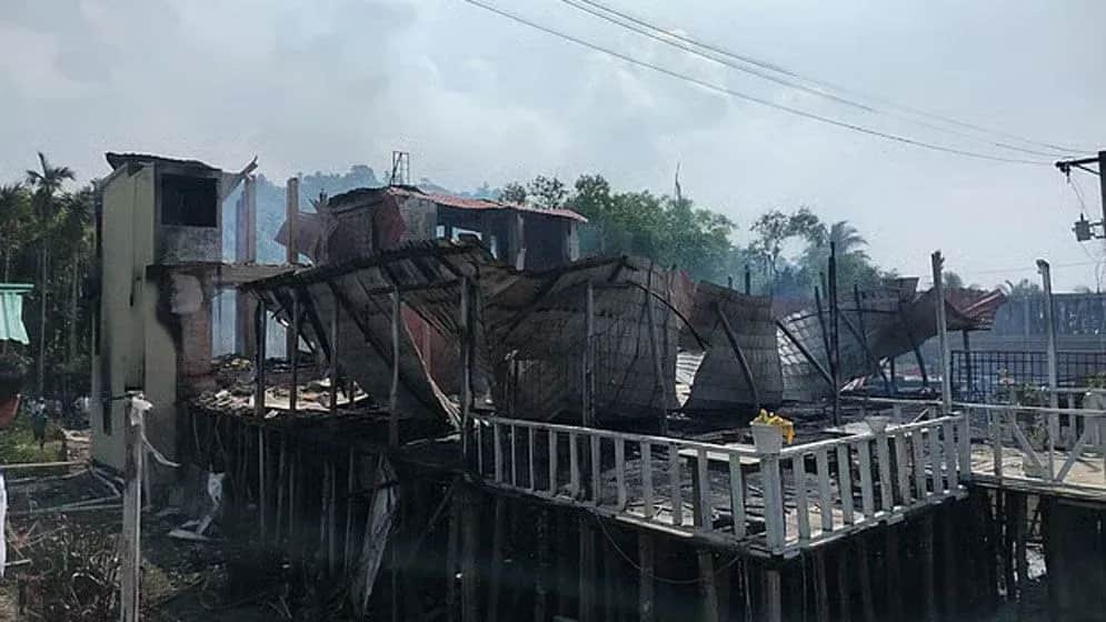 কক্সবাজারে অগ্নিকাণ্ড: রিসোর্ট মালিককে প্রধান আসামি করে মামলা