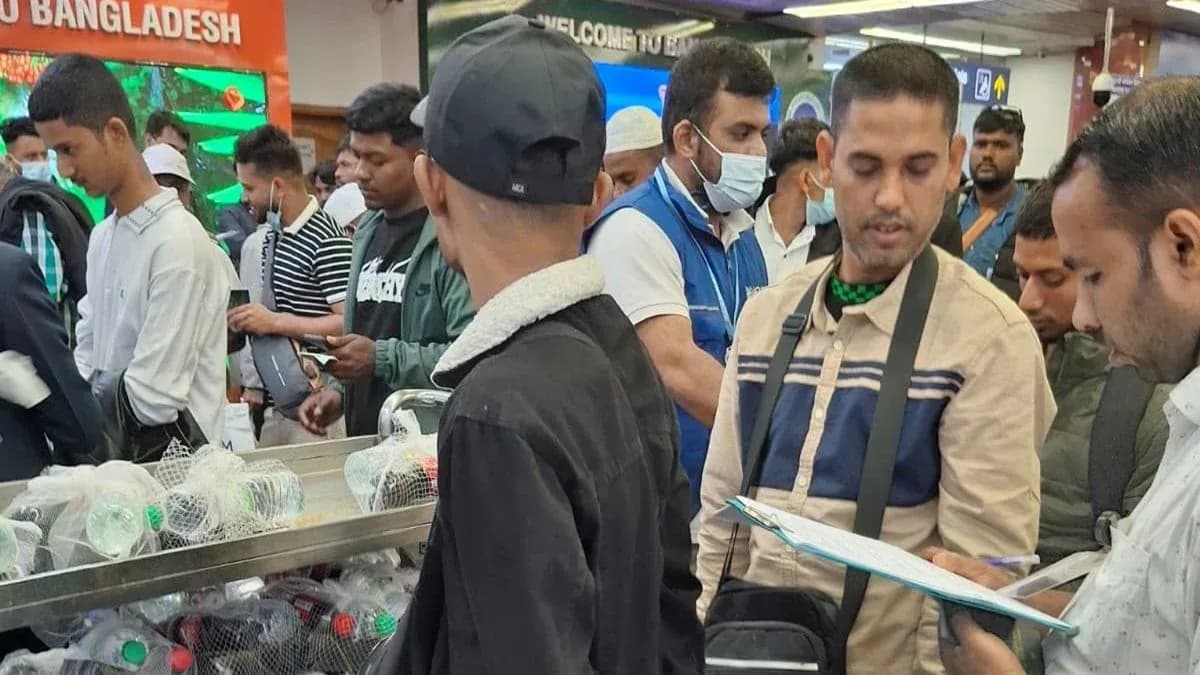 লিবিয়া থেকে দেশে ফিরলেন ১৭৪ জন