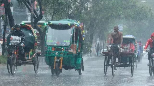 আট অঞ্চলে ৬০ কিমি বেগে ঝড়ের আভাস, নদীবন্দরে ১ নম্বর সতর্কসংকেত