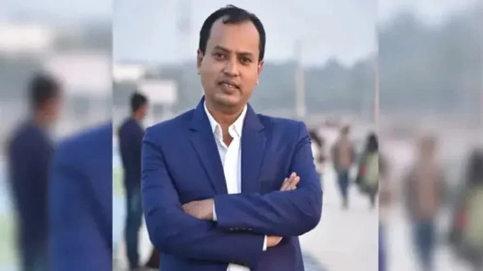 সাংবাদিক বাবলুকে অপহরণ করে জিম্মি, টাকা লুটের অভিযোগ