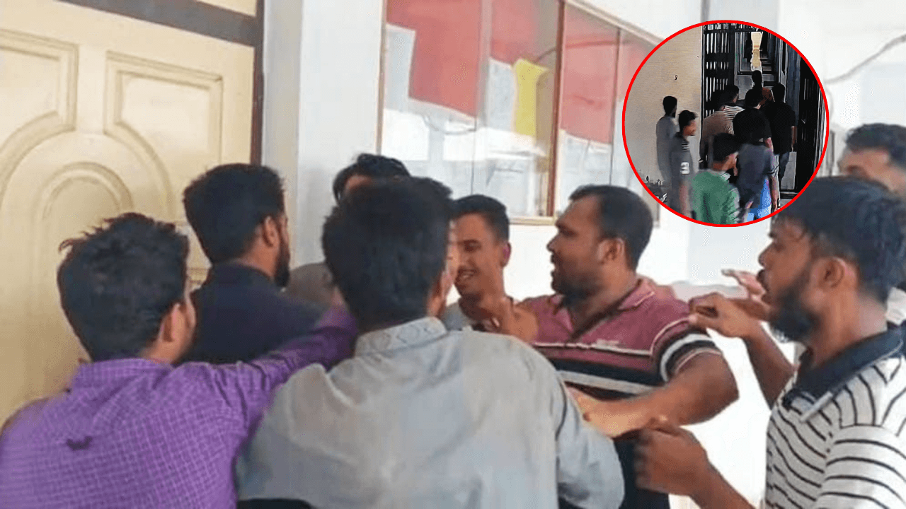 ইবিতে আওয়ামীপন্থী শিক্ষক-কর্মকর্তাদের হেনস্তা ও কক্ষ ভাঙচুরের অভিযোগ