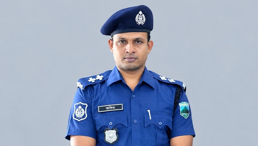 ছাত্রলীগ নেতাকে গ্রেপ্তারের পর এসআই প্রত্যাহার