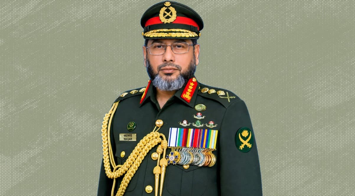 অস্ট্রেলিয়া ও যুক্তরাষ্ট্র সফর শেষে দেশে ফিরেছেন সেনাপ্রধান