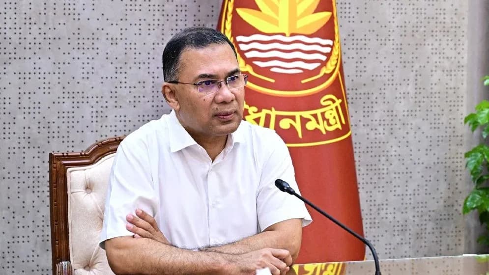 ঢাকার গণপরিবহণ ব্যবস্থাপনা নিয়ে বৈঠকে প্রধানমন্ত্রী