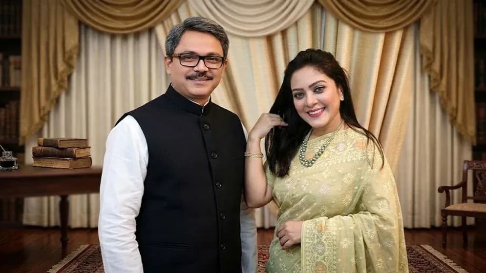 সিলভিয়াকে নিয়ে কলকাতায় শাহরিয়ারের বিলাসী জীবন, যেভাবে চলছে ব্যবসা ও অর্থের লেনদেন