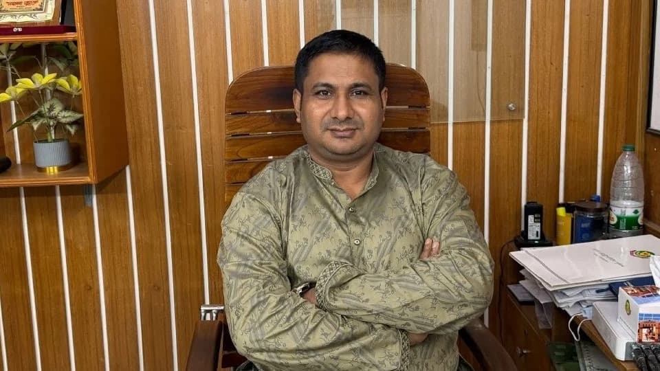 বিএনপির কমিটি বিলুপ্তির পর আমিনুল হককে ফের আহ্বায়ক চেয়ে ওসির পোস্ট