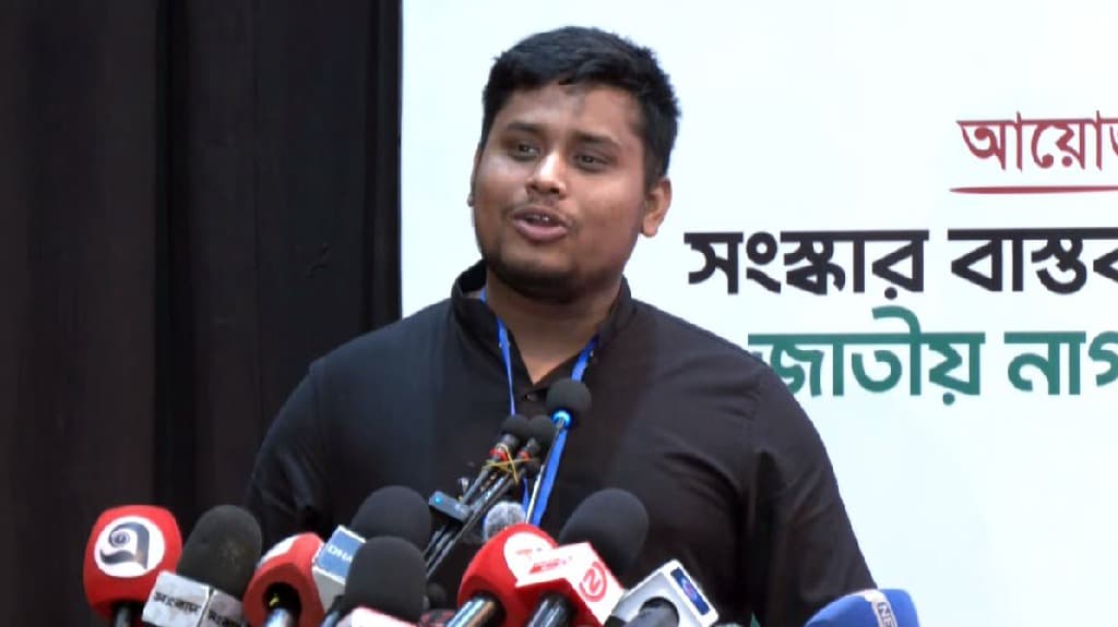 ‘তারেক রহমান সরকার চালাচ্ছেন না, বিএনপি সরকার হাইজ্যাক’: হাসনাত আবদুল্লাহ