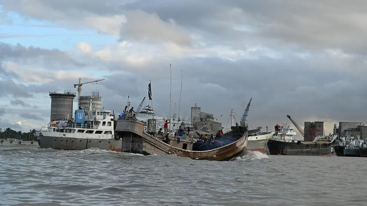 বঙ্গোপসাগরে ফের লঘুচাপ সৃষ্টির শঙ্কা, সারা দেশে বৃষ্টির আভাস