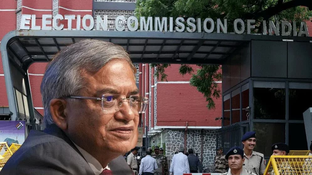 ভারতে ভোটার তালিকা নিয়ে বিতর্ক, নির্বাচন কমিশনপ্রধানের পদত্যাগ দাবি