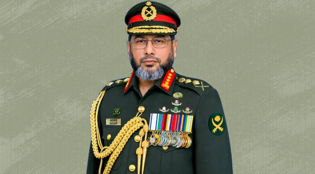 অস্ট্রেলিয়া ও যুক্তরাষ্ট্র সফর শেষে দেশে ফিরেছেন সেনাপ্রধান