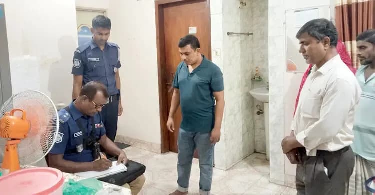 ভিক্ষুকের ছদ্মবেশে দরজায় কড়া, খুলতেই হাতুড়িপেটা গলার চেইন ছিনতাই